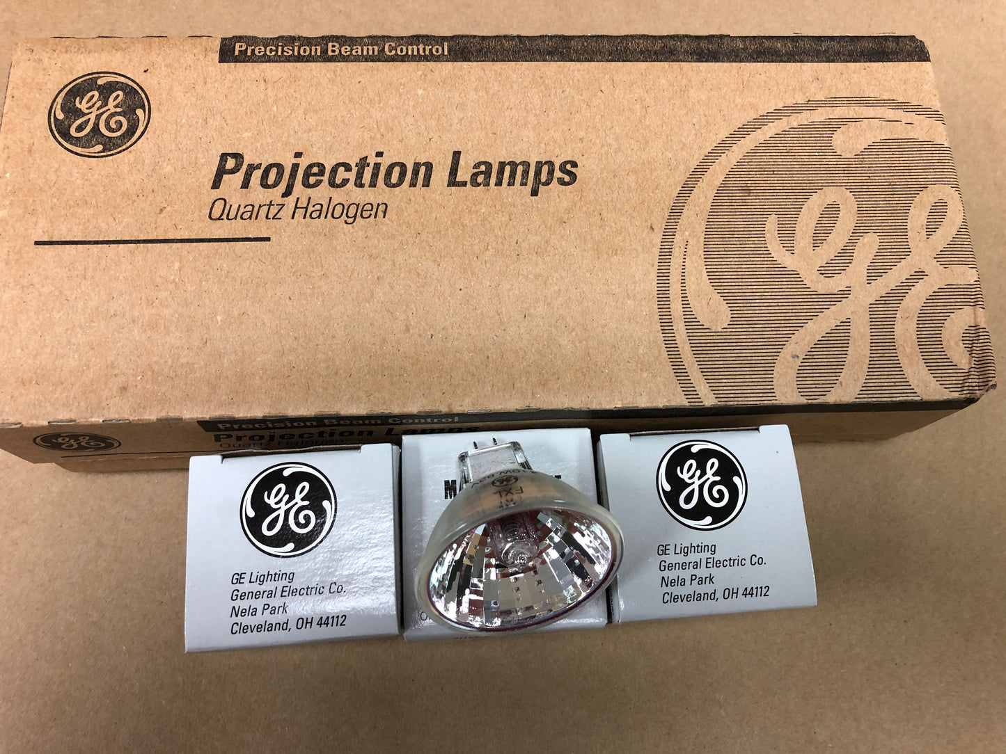 BUNDLE OF 20 General Electric FXL Projector Lamps, 410W, 82V